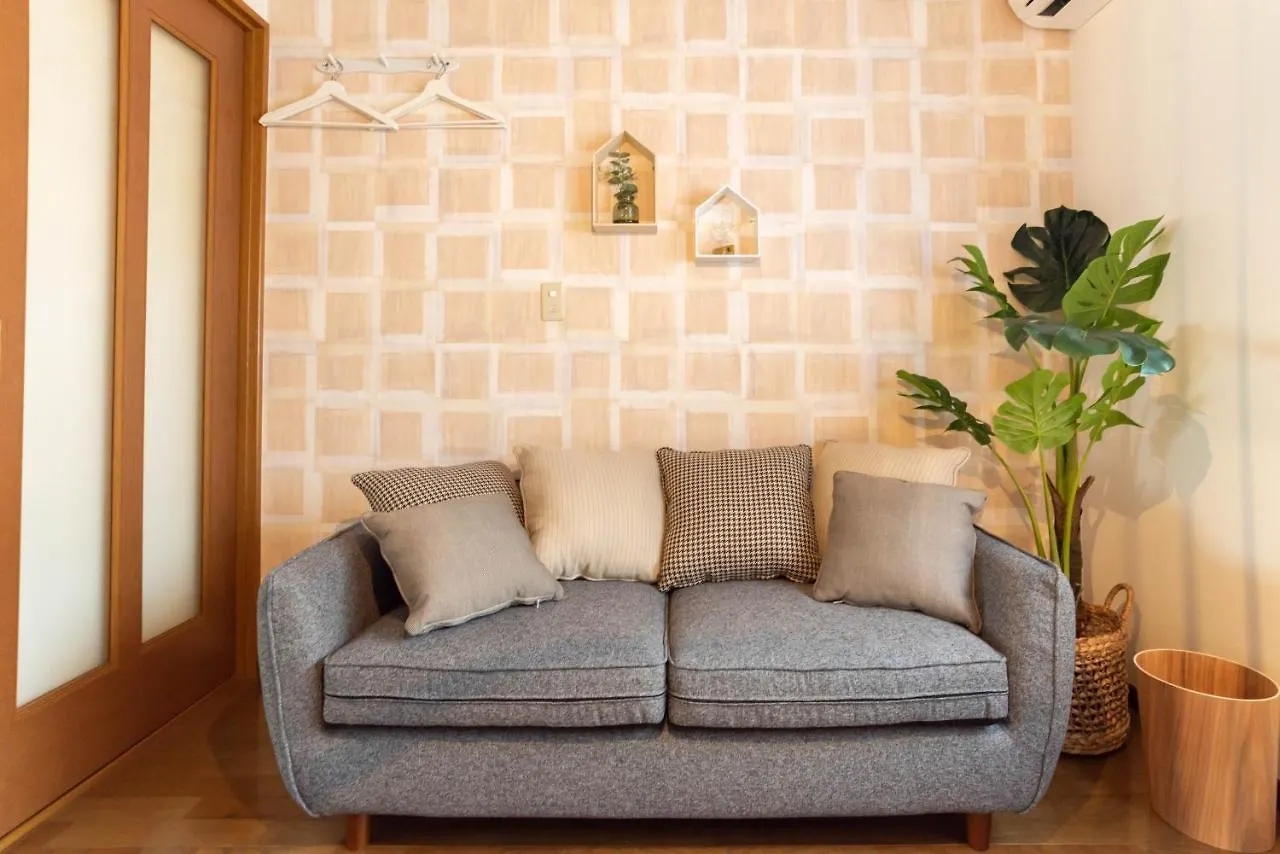 Bijou Suites Forest أوساكا 0*,